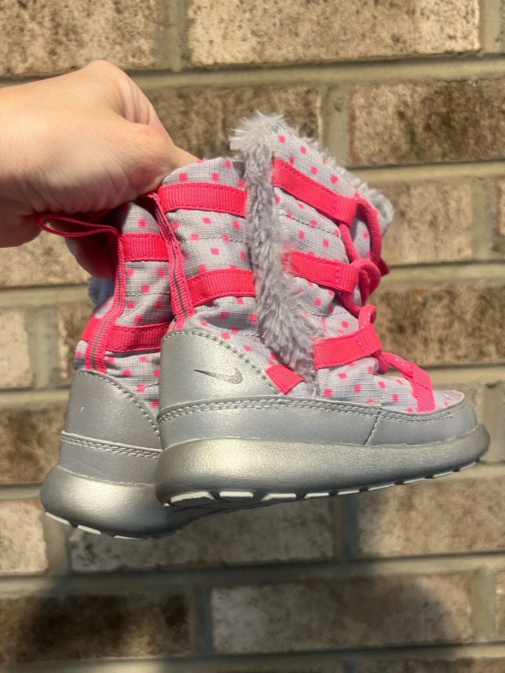 Nike Roshe Run Hi Little Girls Sneakerboots